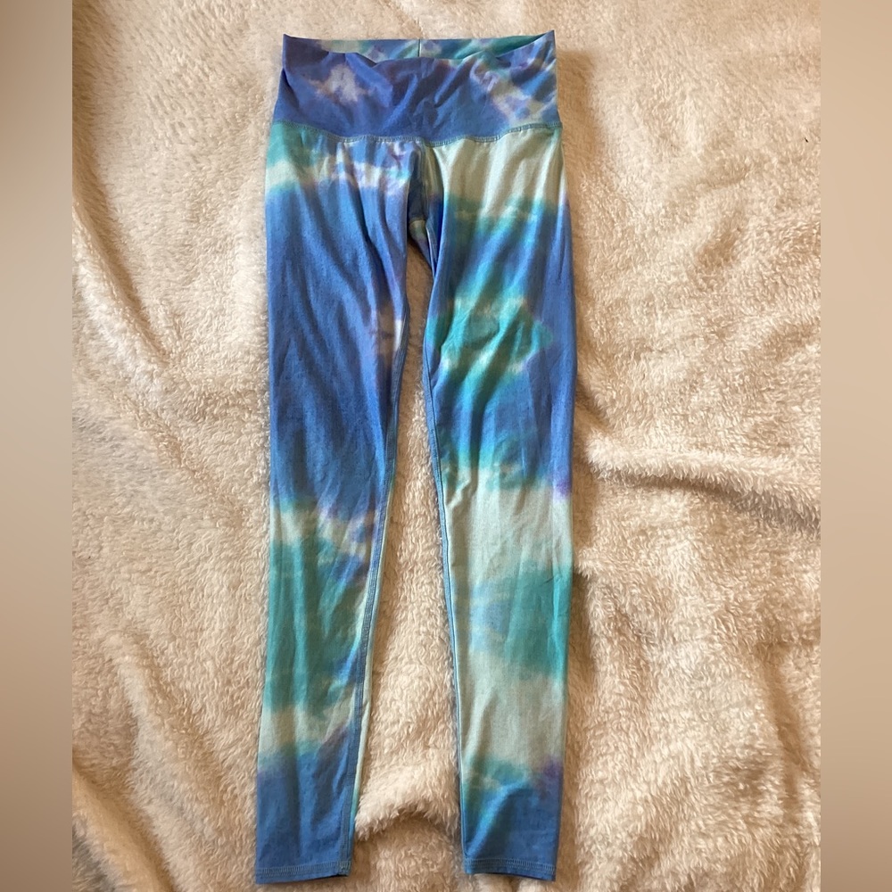 TEEKI CLOUD LEGGINGS